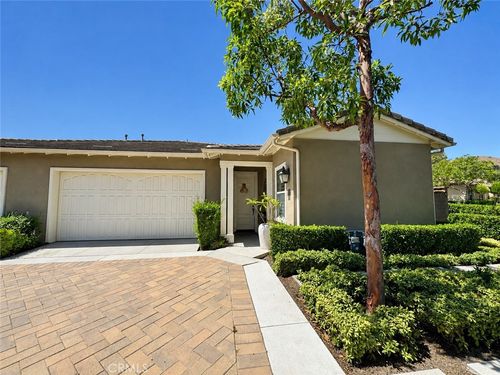 82 Galan St, Rancho Mission Viejo, CA, 92694-1387 | Card Image