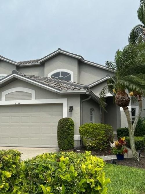 8784 Pebble Creek Ln, Sarasota, FL, 34238-3384 | Card Image