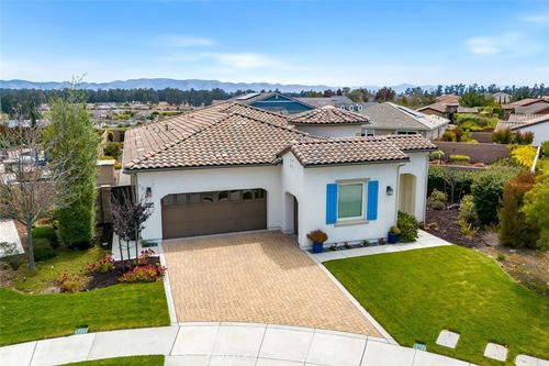1145 Elise Ct, Nipomo, CA, 93444-6681 | Card Image