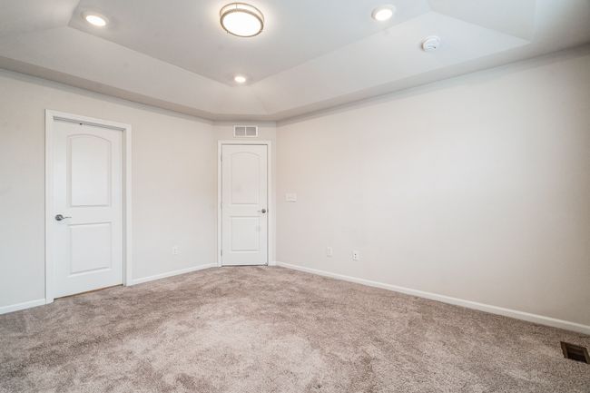 49791 Lantern Way, Condo with 2 bedrooms, 3 bathrooms and null parking in Canton MI | Image 28