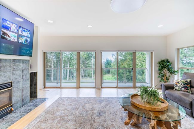 740 Windover Terr, House other with 4 bedrooms, 5 bathrooms and 4 parking in Metchosin BC | Image 36