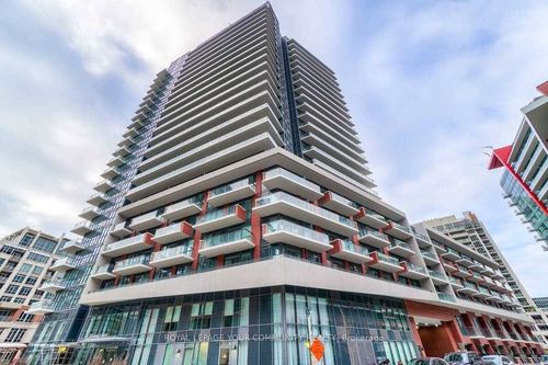 2313-38 Iannuzzi St, Toronto, ON, M5V0S2 | Card Image