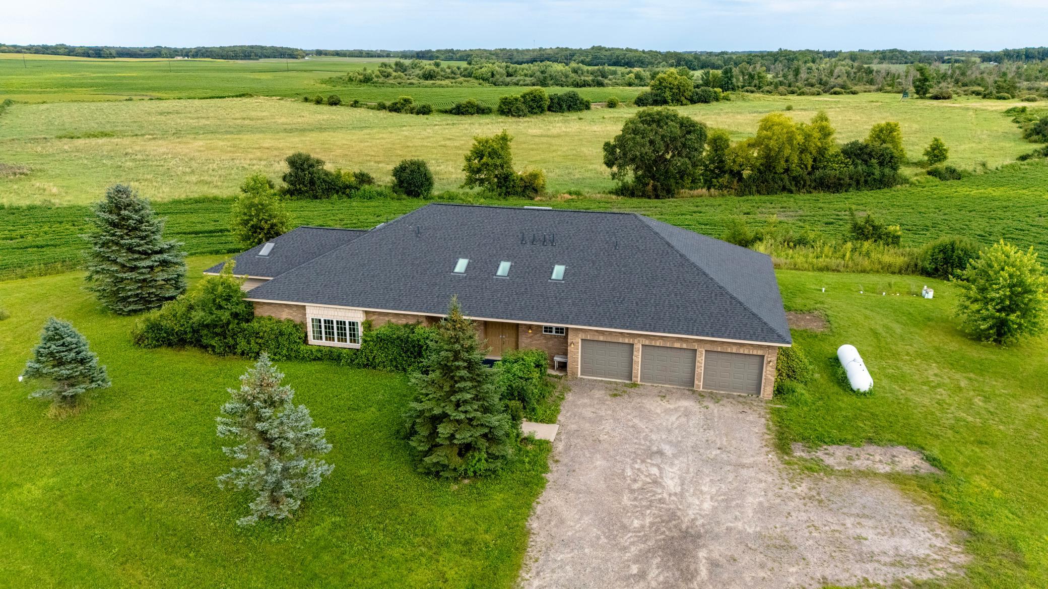 Grover Ave, Maple Lake, MN 55358