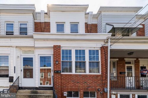 1127 E 11th St, CRUM LYNNE, PA, 19022-1354 | Card Image