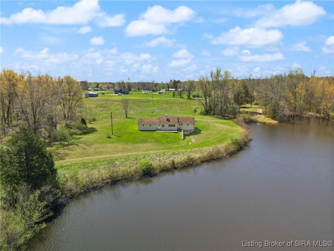1110 W Helton Rd, Home with 3 bedrooms, 3 bathrooms and null parking in Scottsburg IN | Image 65