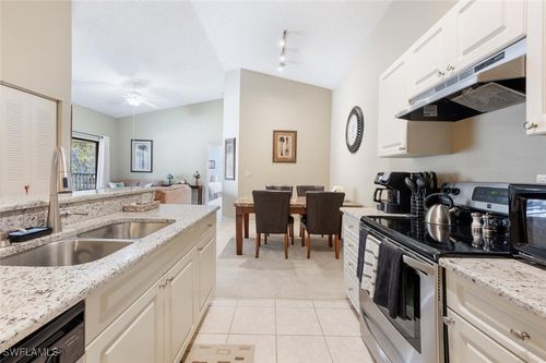apt-2221-2190 Arbour Walk Cir, NAPLES, FL, 34109-8812 | Card Image