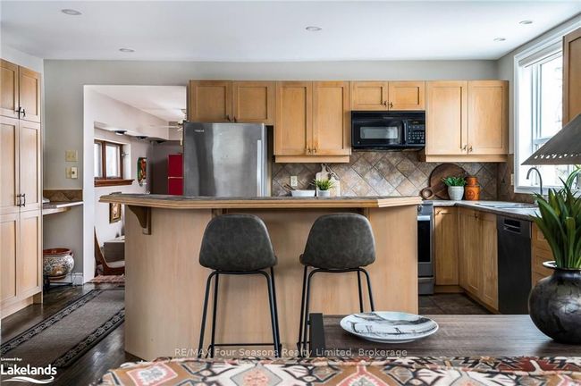 110 Craigleith Rd, House other with 3 bedrooms, 2 bathrooms and 4 parking in Blue Mountains ON | Image 15