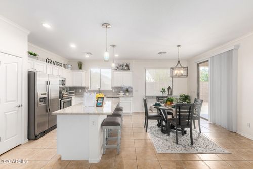 6637 S Cartier Dr, Gilbert, AZ, 85298-4056 | Card Image