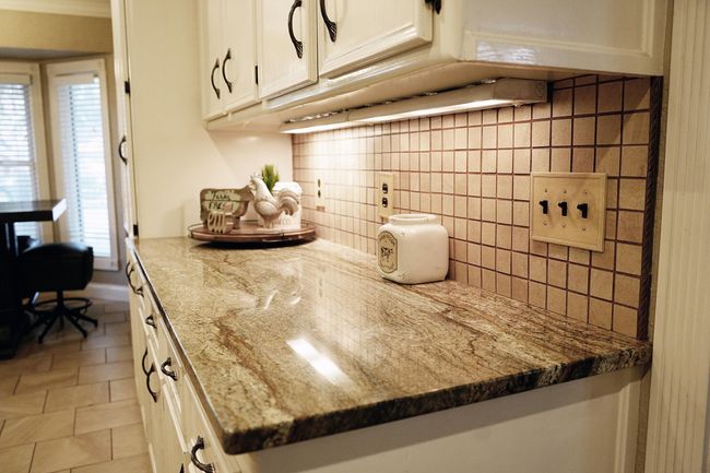 5712 70 Th Pl, House other with 3 bedrooms, 2 bathrooms and null parking in Lubbock TX | Image 14