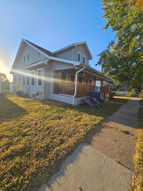 465 Galena St, BENTON, WI, 53803-8936 | Card Image