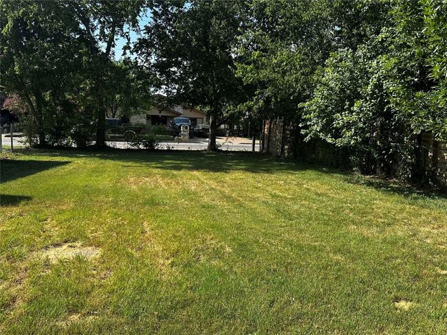 View of yard | Image 18