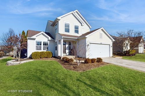 675 Graham Road, North Aurora, IL, 60542 | Card Image