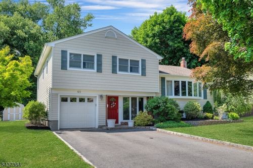 43 Crown Rd, Boonton Twp, NJ, 07005-2403 | Card Image