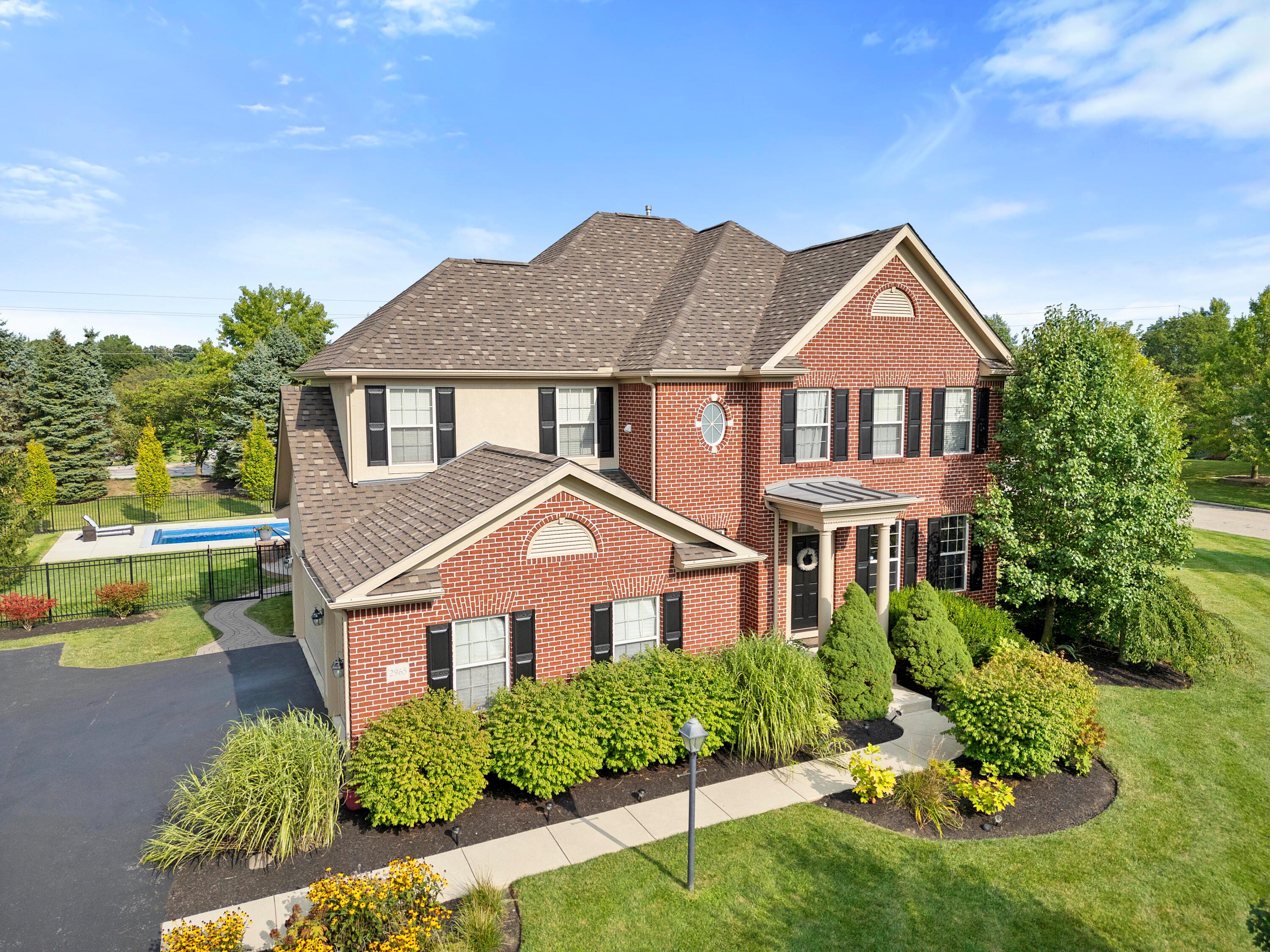 Pebble Dr, Lewis Center, OH 43035