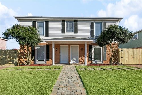 2425 27 Octavia Drive, Chalmette, LA, 70043 | Card Image