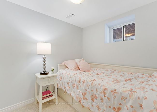 117 Colbeck St, House other with 4 bedrooms, 2 bathrooms and 1 parking in Toronto ON | Image 26