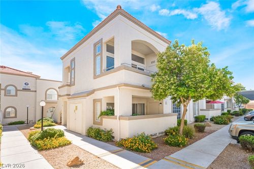 2097-3125 N Buffalo Dr, Las Vegas, NV, 89128-7837 | Card Image
