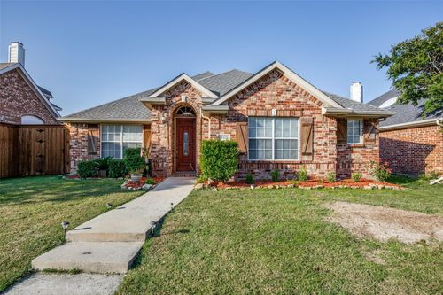 5521 Sundance Dr, The Colony, TX, 75056-3847 | Card Image