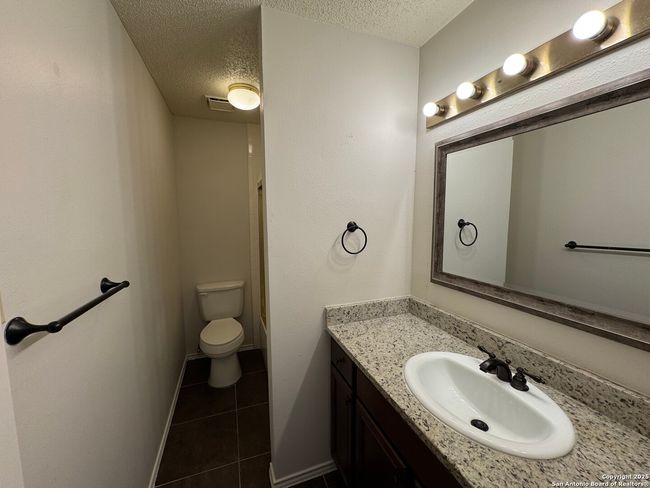 7914 Forest Cabin, House other with 3 bedrooms, 2 bathrooms and null parking in Live Oak TX | Image 10