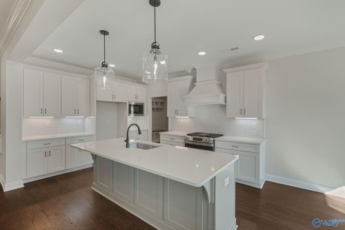 105 Sickle Mower Cir, New Market, AL, 35761-2301 | Card Image