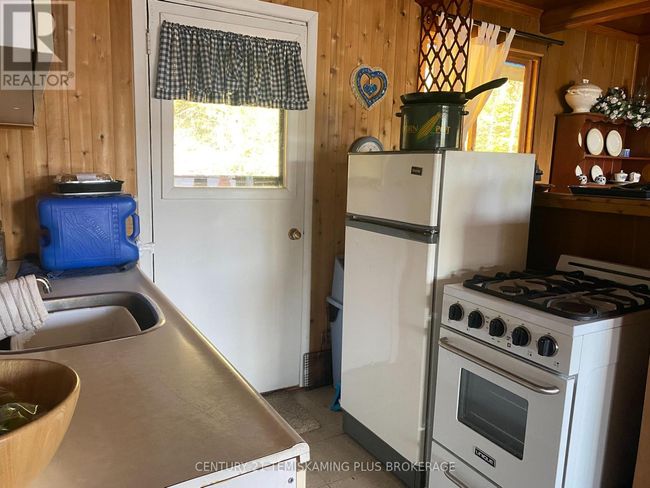 277 Netcreek Rd, House other with 2 bedrooms, 2 bathrooms and 4 parking in Temagami ON | Image 25