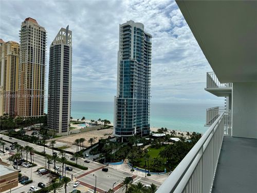 1918-210 174th St, Sunny Isles Beach, FL, 33160-3329 | Card Image
