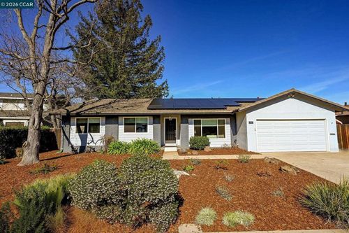 1727 1727 Berrywood Ct, Concord, CA, 94521 | Card Image