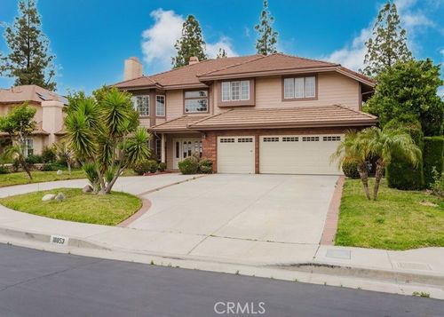 18853 Beechtree Ln, Porter Ranch, CA, 91326-3905 | Card Image