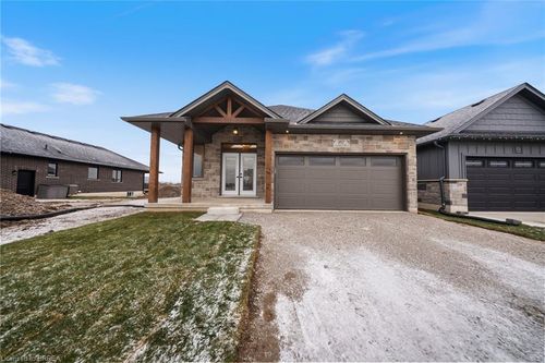 187 Craddock Blvd, Jarvis, ON, N0A1J0 | Card Image