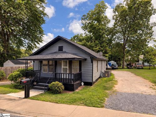 214 Alice Avenue, Greenville, SC, 29611 | Card Image