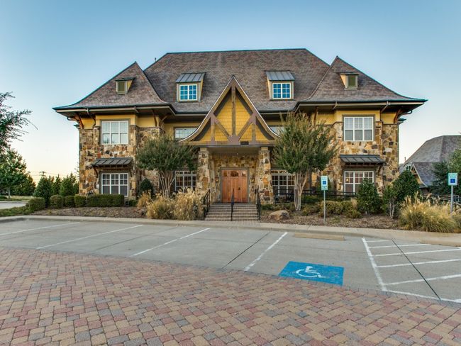8617 Grassland Dr, Condo with 3 bedrooms, 3 bathrooms and null parking in Mckinney TX | Image 23