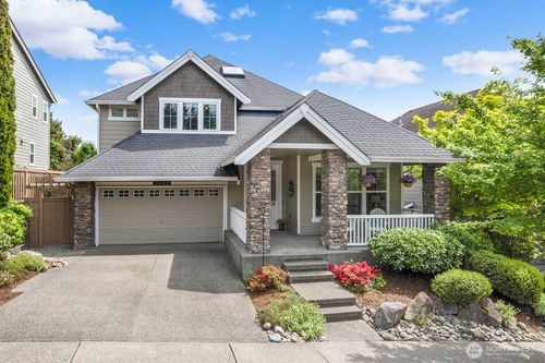 7602 Huckleberry Way Se, Snoqualmie, WA, 98065 | Card Image