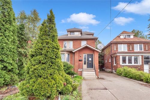 81 Sterling St, Hamilton, ON, L8S4J1 | Card Image