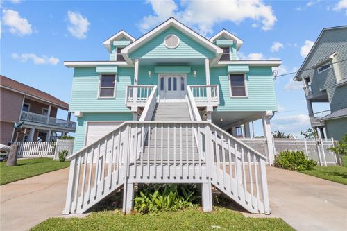 1022 Darcy St, Galveston, TX, 77554-9472 | Card Image