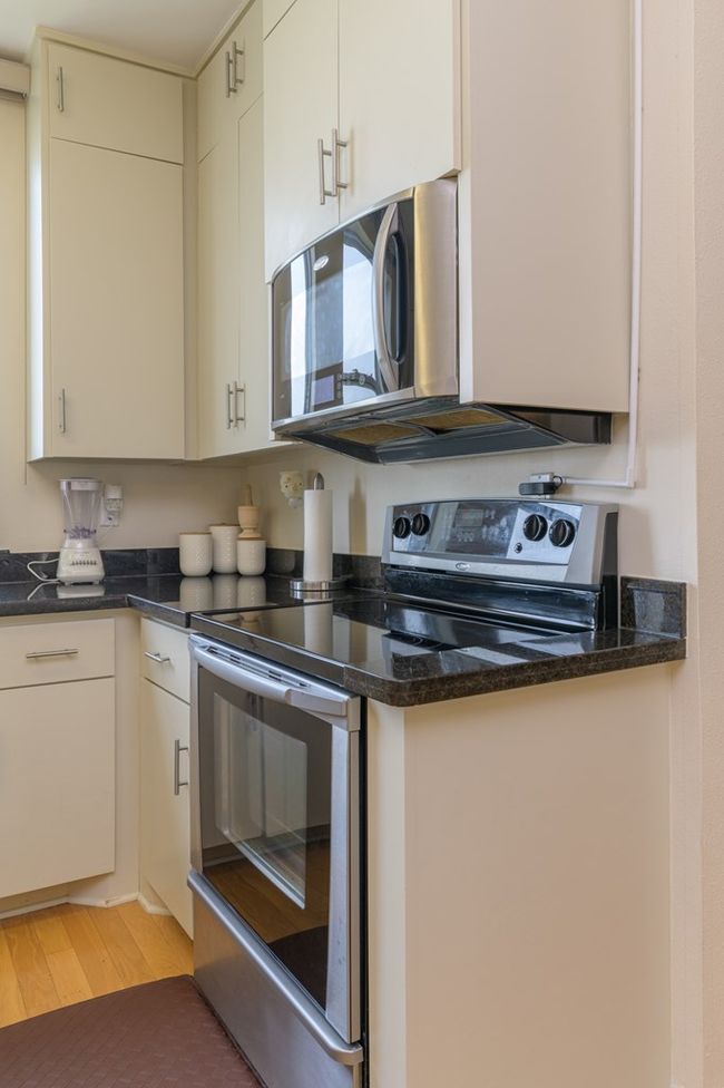 2 - 100 W Harbor, Condo with 2 bedrooms, 2 bathrooms and 1 parking in South Padre Island TX | Image 13