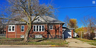 511 S Bloomington Street, House other with 3 bedrooms, 1 bathrooms and 3 parking in Streator IL | Image 2