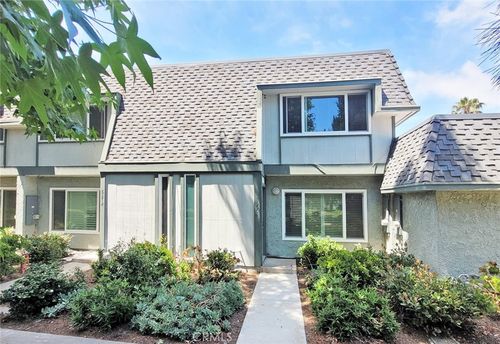8278 Artista Drive, Huntington Beach, CA, 92646 | Card Image
