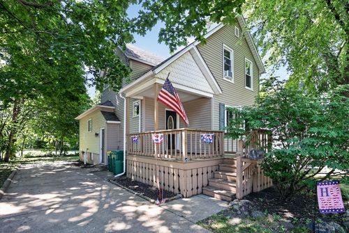 224 Charles St, SYCAMORE, IL, 60178-2144 | Card Image