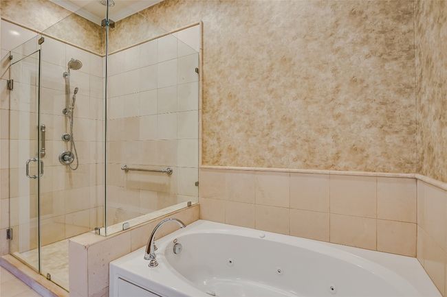 UNIT-102 - 1218 Haven Ln, Condo with 3 bedrooms, 3 bathrooms and 2 parking in Georgetown TX | Image 13