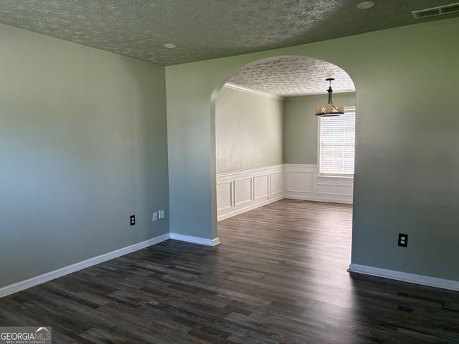 340 Twin Point Way, House other with 3 bedrooms, 3 bathrooms and null parking in Suwanee GA | Image 5