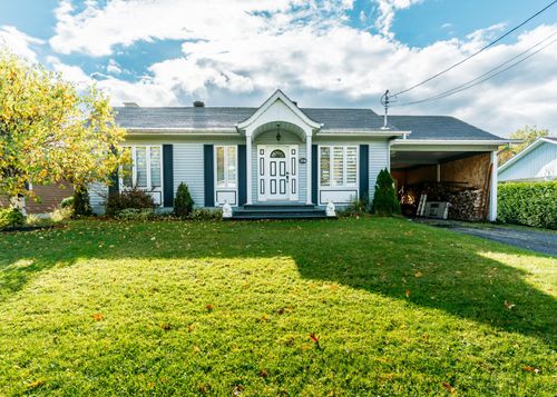 3510 Rue Du Président-Kennedy, Lac-Mégantic, QC, G6B2W5 | Card Image