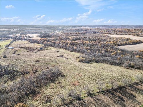 11009 Tract 1 Se Dd Highway, Gower, MO, 64454 | Card Image