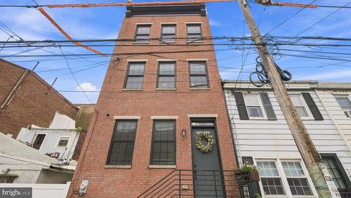 456 Belgrade St, PHILADELPHIA, PA, 19125-2621 | Card Image