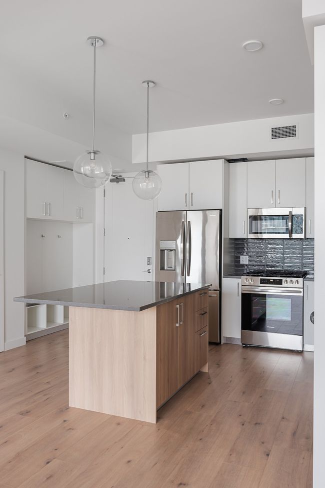 A12 Kitchen | Cool Finish Package | Image 5