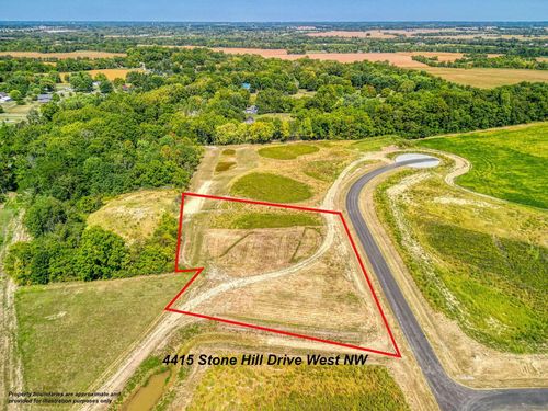 4415 Stone Hill Drive West Nw, Carroll, OH, 43112 | Card Image