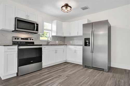 5-929 S N St, Lake Worth, FL, 33460-5153 | Card Image