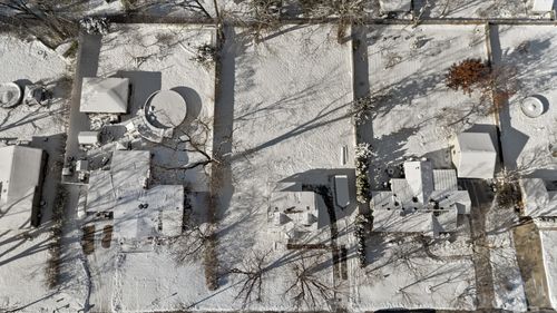 5604 S Madison Ave, Countryside, IL, 60525-3529 | Card Image