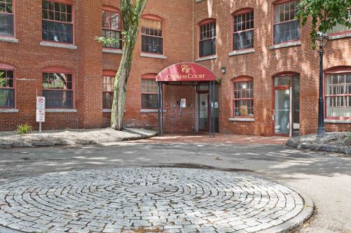 1a-335 Cypress St, Manchester, NH, 03103-3605 | Card Image