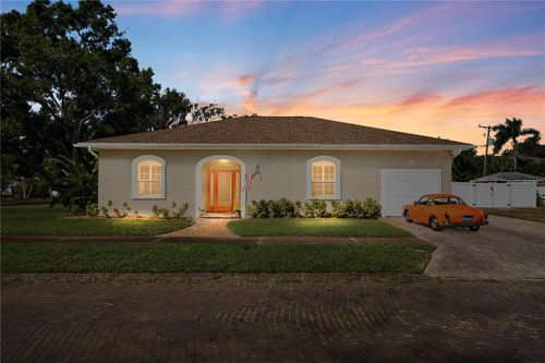 300 62nd St N, St Petersburg, FL, 33710-7835 | Card Image