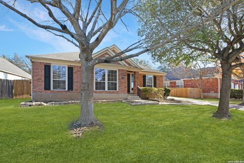 1936 Oak Gln, New Braunfels, TX, 78132-3824 | Card Image